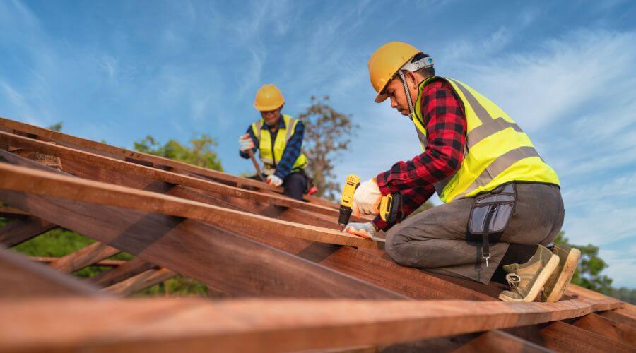 Expert top industrial roofings services in Woodhull, IL